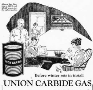 An advertisement for Union Carbide gas urging people to install it before winter.