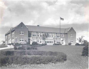 Black and white photo of North Street School 