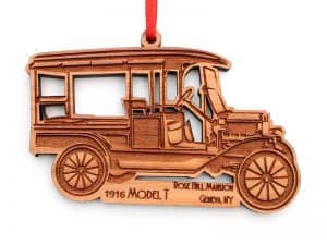 Wooden ornament of a 1916 Model T